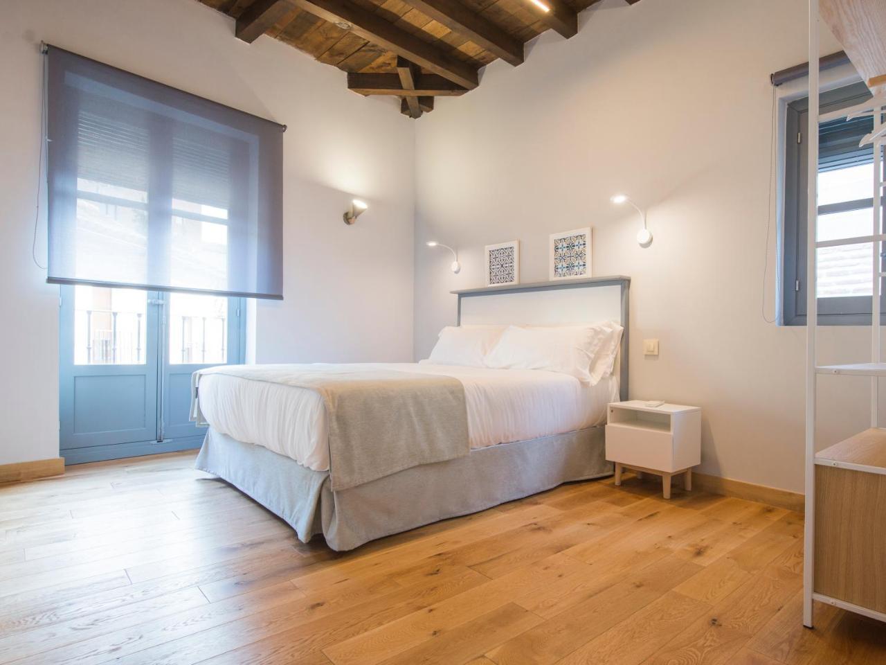 Aldaba Apartamentos Толедо Экстерьер фото