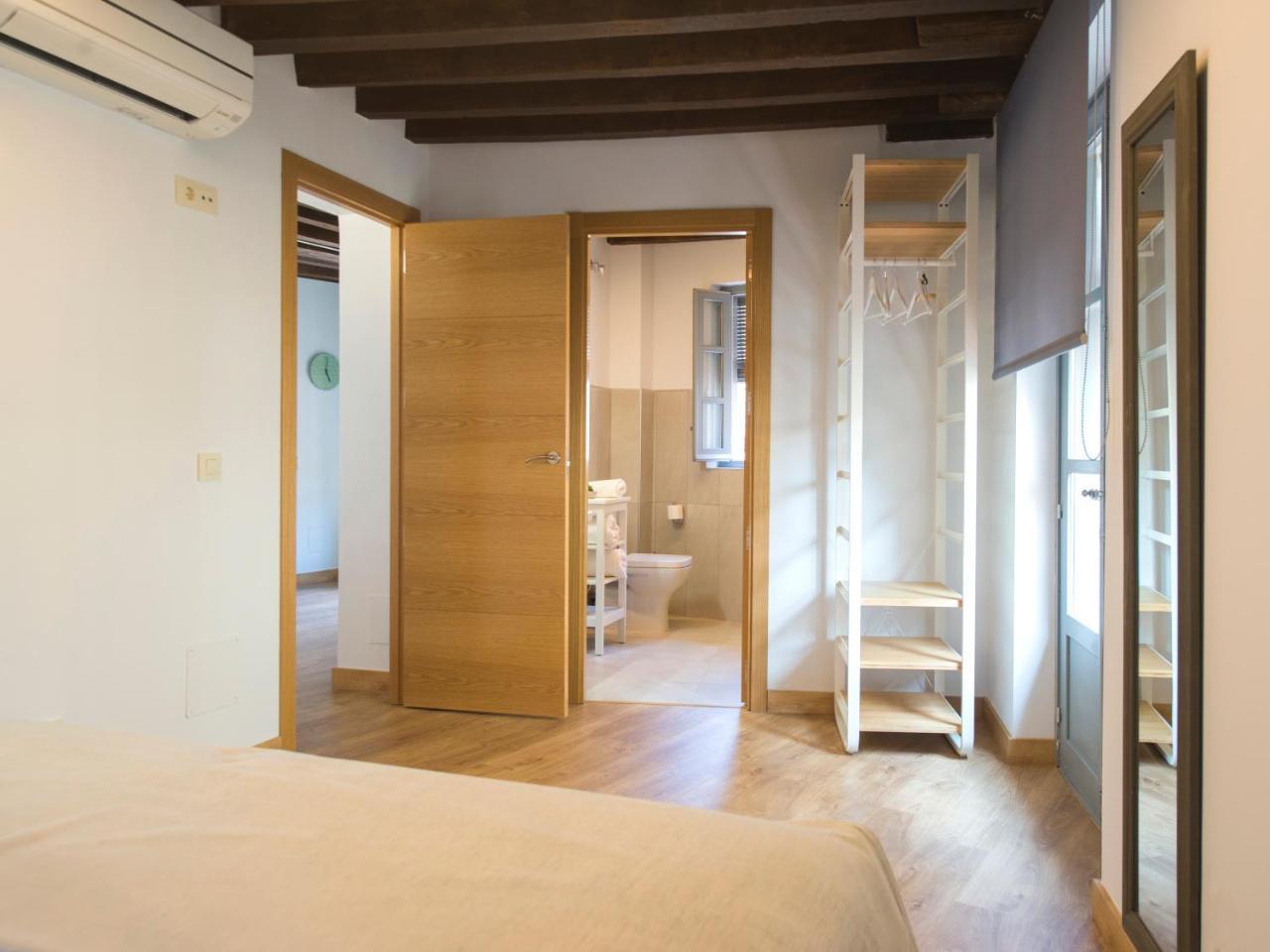 Aldaba Apartamentos Толедо Экстерьер фото