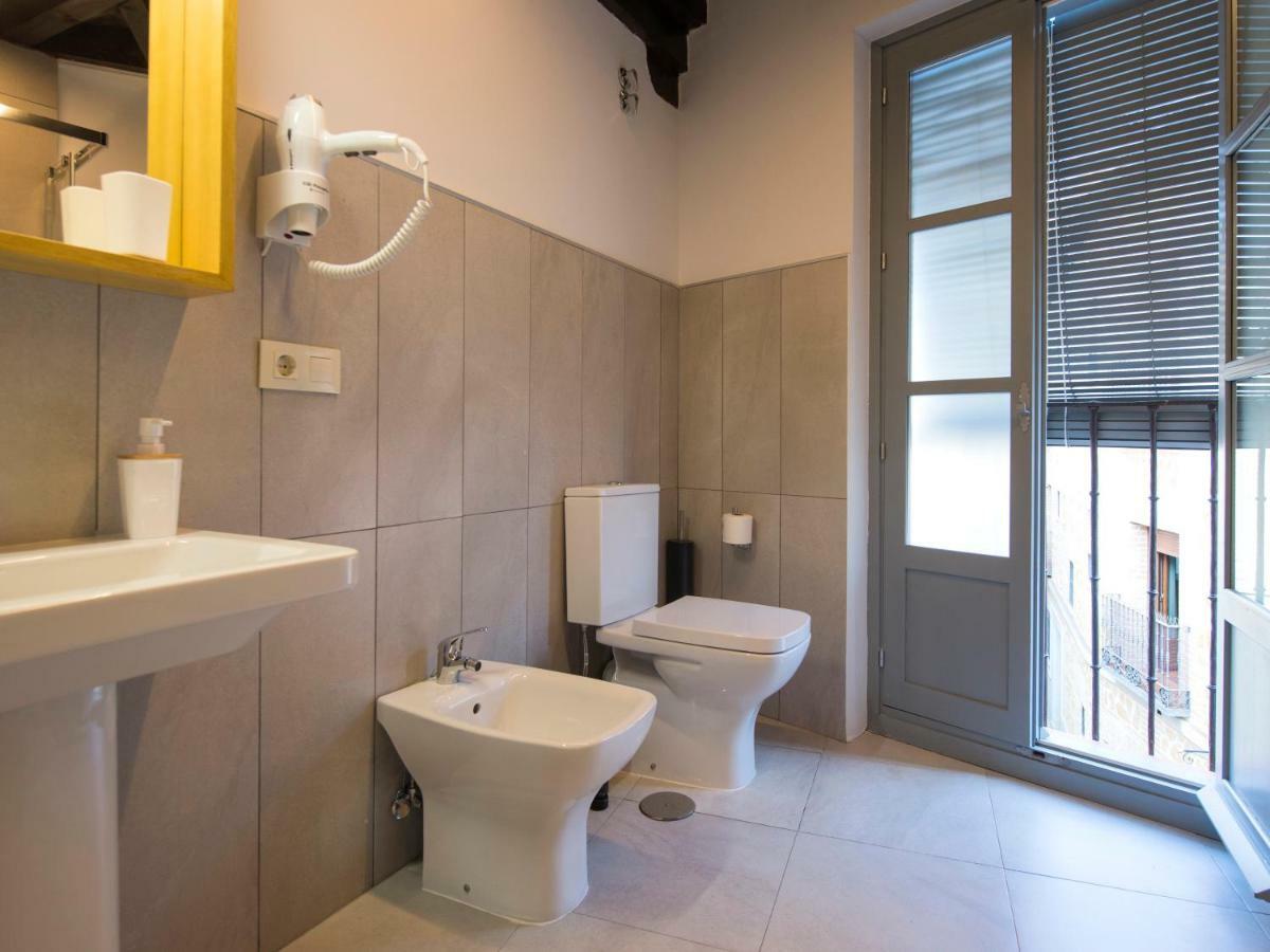 Aldaba Apartamentos Толедо Экстерьер фото